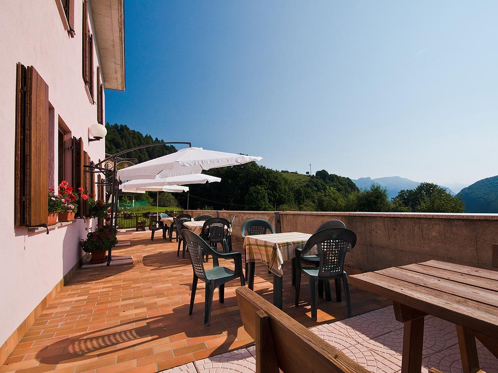 Albergo Alpino Da Tullio Avio Exteriér fotografie